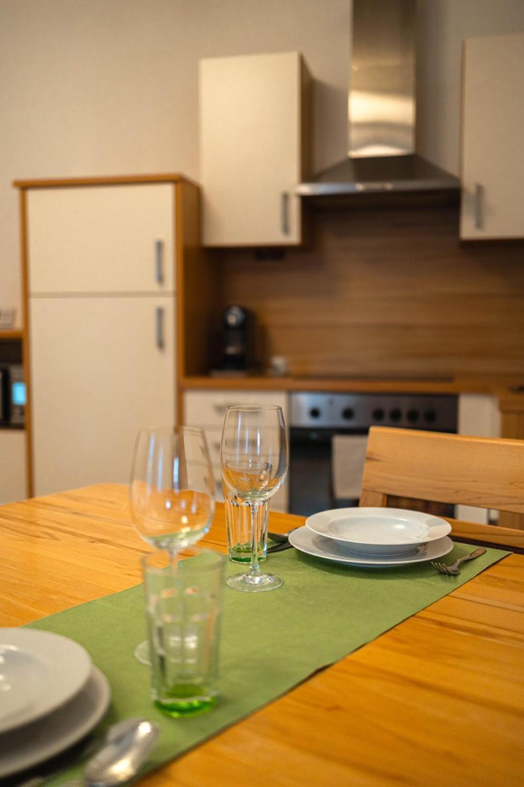 Orchidea Apartman Mosonmagyarovar Exterior foto