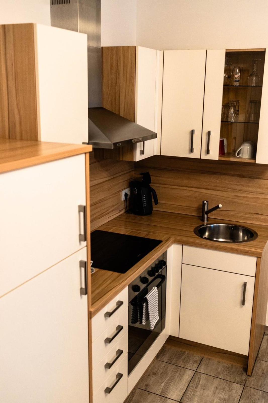 Orchidea Apartman Mosonmagyarovar Exterior foto